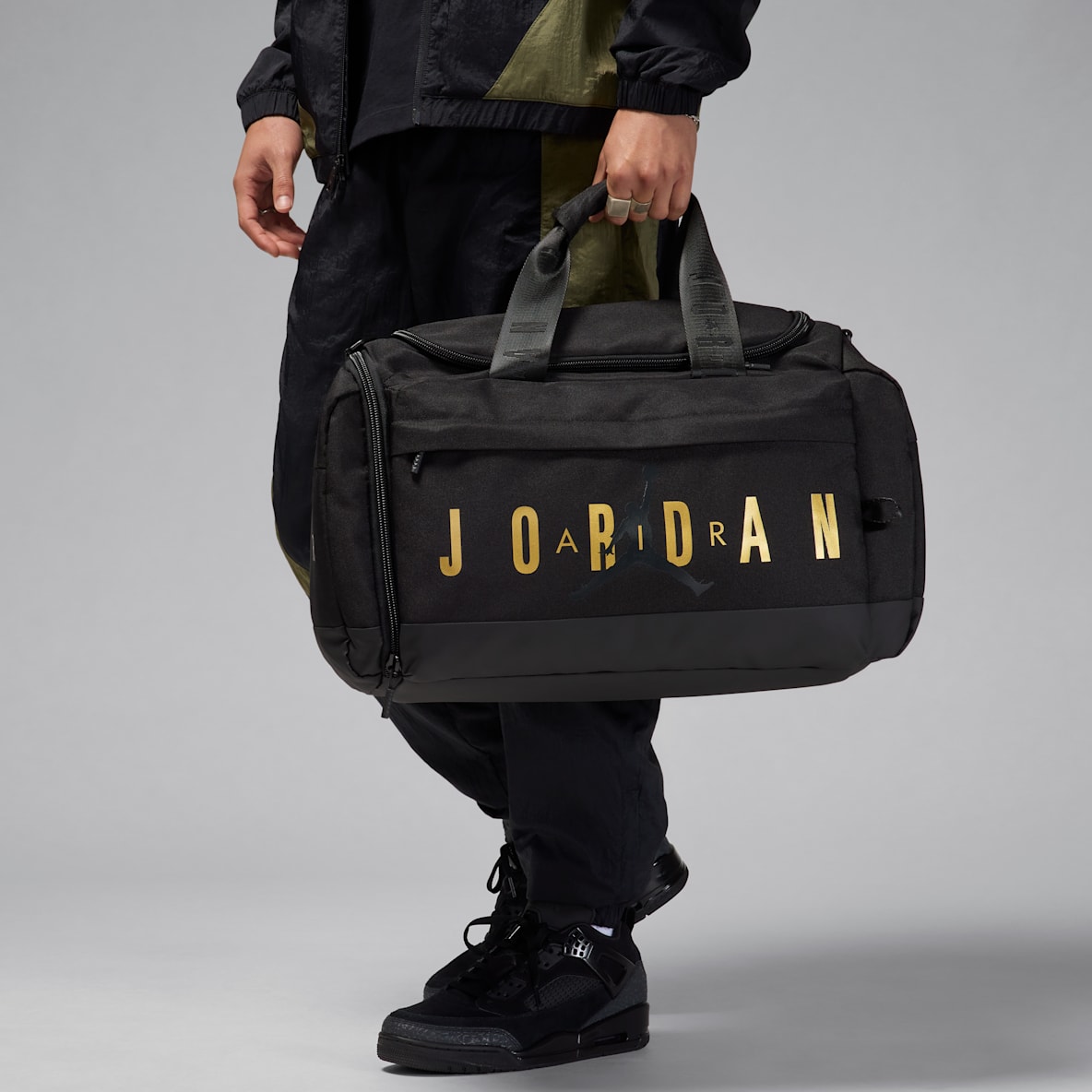 ❤ Jordan ジョーダンバックパック ダッフルバッグ ボストンバッグ Nike Jordan モノグラムバッグが大人気！【海外限定カラーも】【BUYMA】